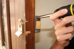 Locksmith Key Store Seattle, WA 206-801-9914 - lock-opening