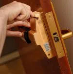 Locksmith Key Store Seattle, WA 206-801-9914 - new-locks-installation